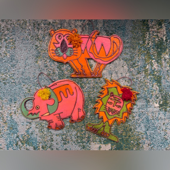 Vintage set MCM Ardco jungle animal puff paint pom wall hangings